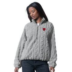 Chicago Bulls G-III 4Her by Carl Banks Women's Champ Half-Zip Pullover Gray