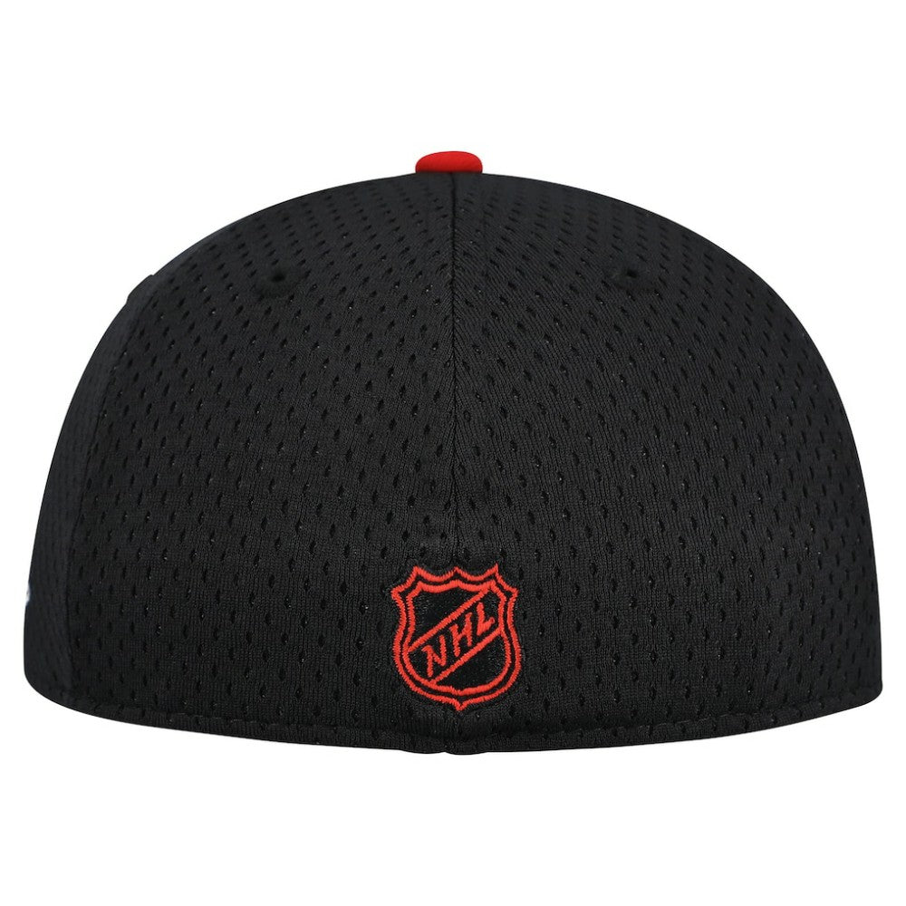 Chicago Blackhawks New Era Mesh Crown Two-Tone 59FIFTY Fitted Hat - Black/Red | US 202989689