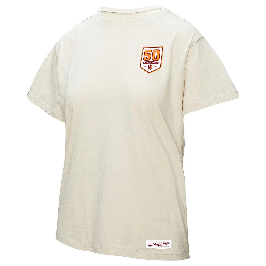 Tampa Bay Buccaneers Women's 50th Season Pirate Oversized Boyfriend T-Shirt - Cream T-shirts