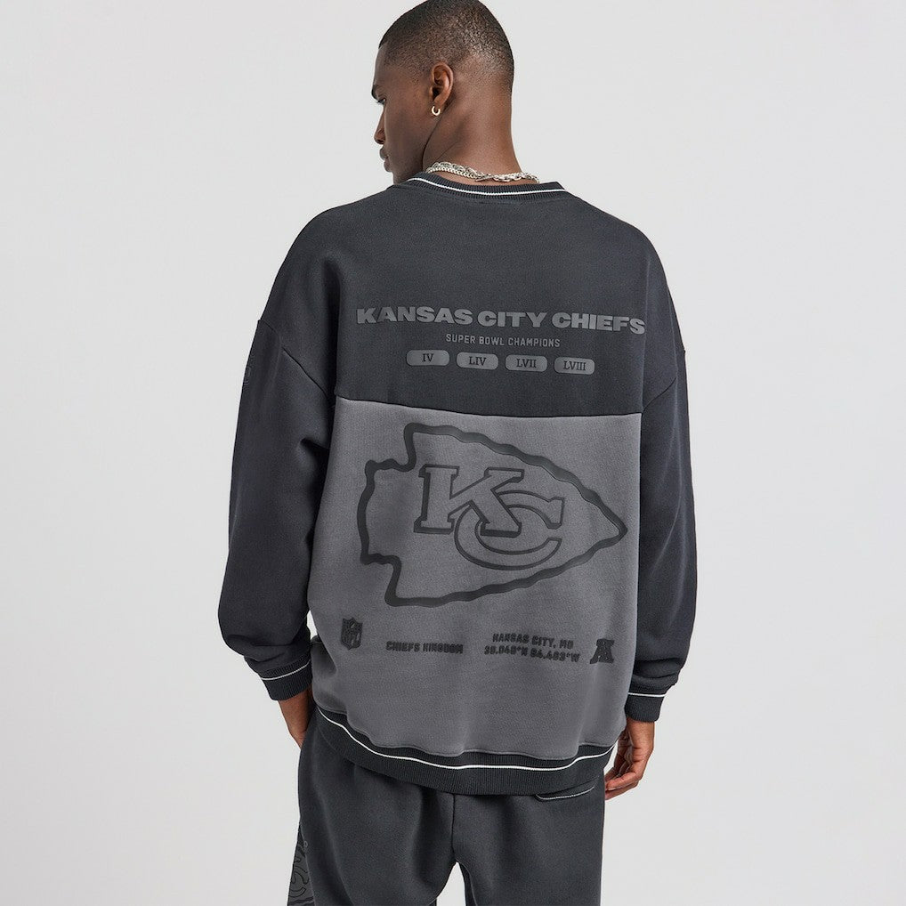 Kansas City Chiefs Off Season x NFL Unisex Fleece Sweatshirt - Black Sweatshirts