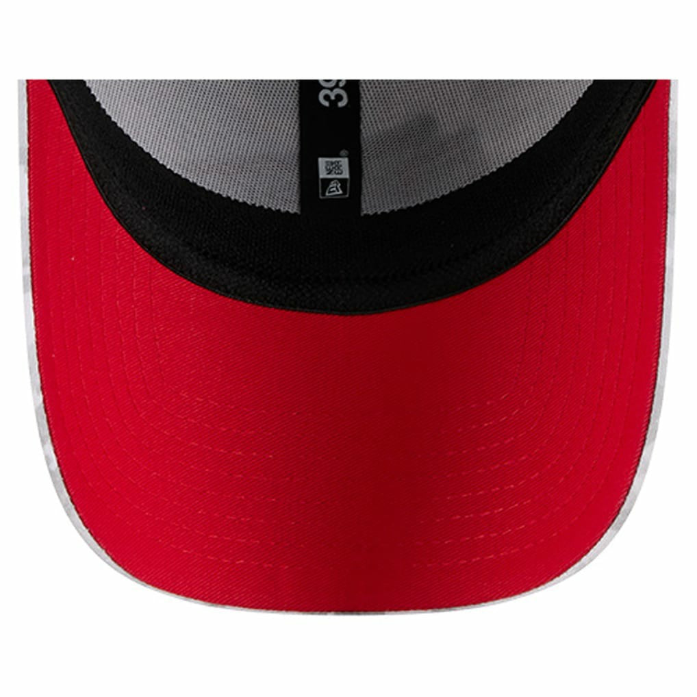 Kansas City Chiefs New Era 2025 Salute to Service Digital Camo Fan Pack 39THIRTY Flex Hat - White Hats