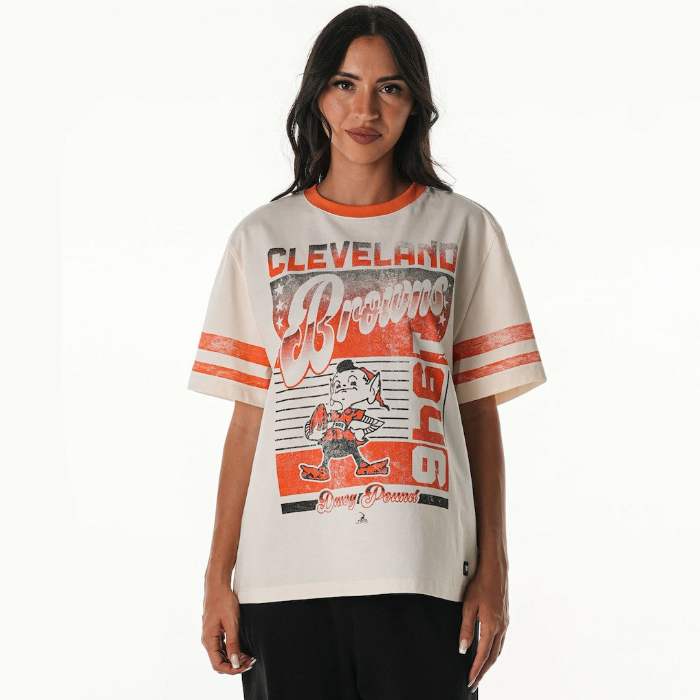 Cleveland Browns The Wild Collective Women's Vintage Drop Shoulder Oversized Boyfriend T-Shirt - Cream T-shirts