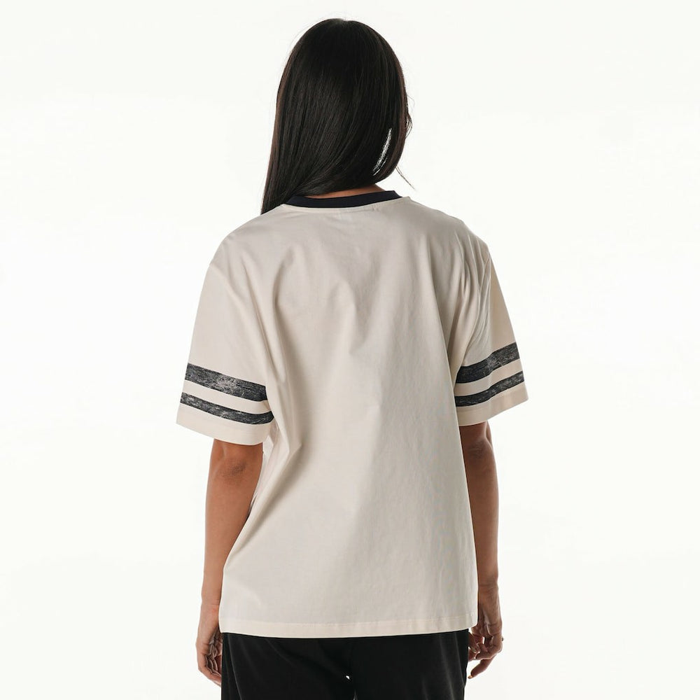 New England Patriots The Wild Collective Women's Vintage Drop Shoulder Oversized Boyfriend T-Shirt - Cream T-shirts