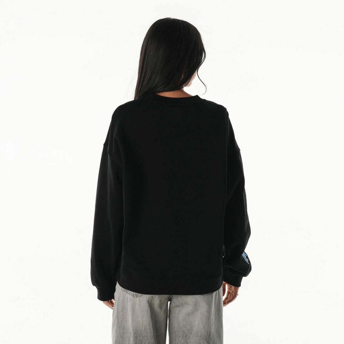 Detroit Lions The Wild Collective Women's Rock Crystal Oversized Crewneck Sweatshirt - Black Sweatshirts