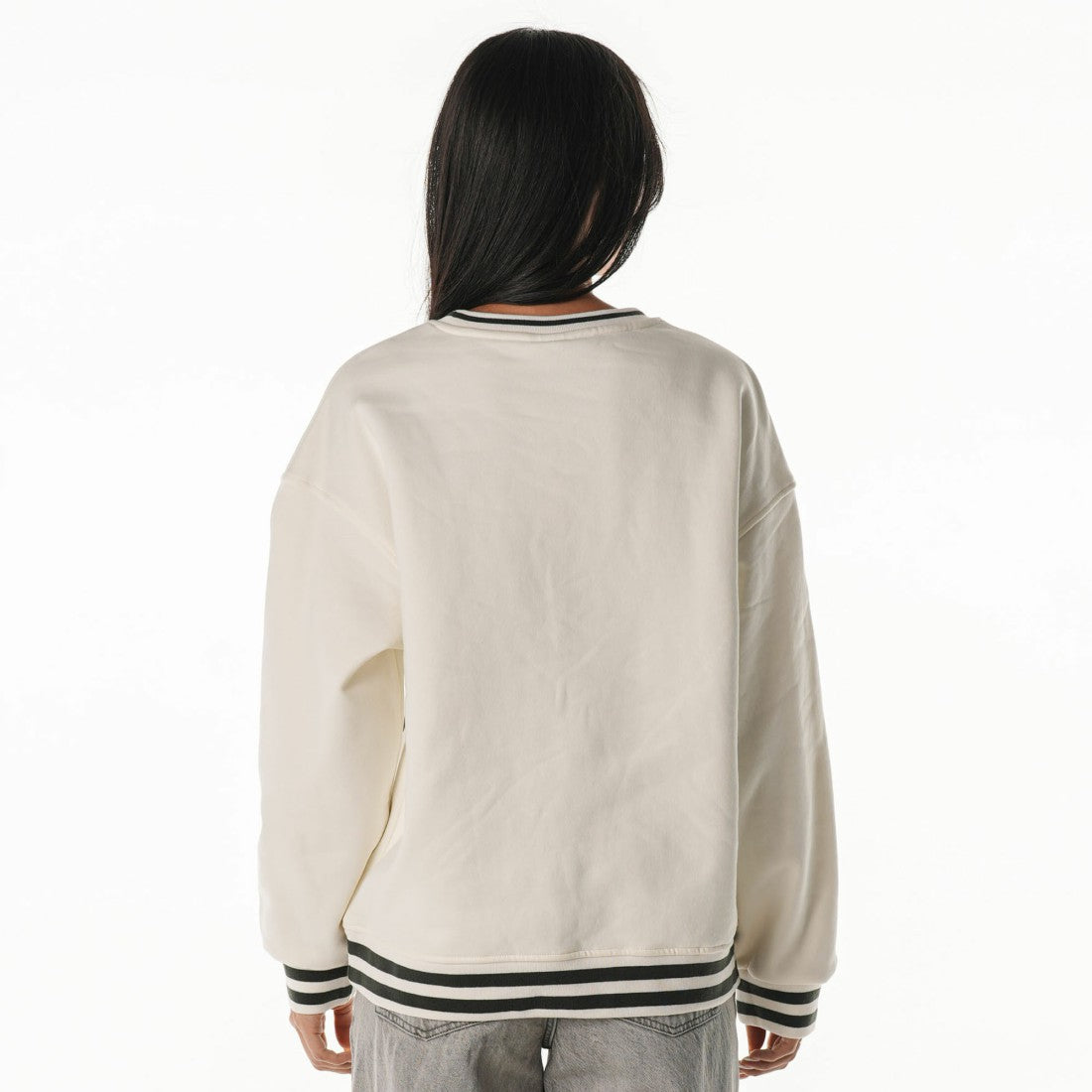 Green Bay Packers The Wild Collective Women's Oversized Vintage French Terry Sweatshirt - Cream Sweatshirts