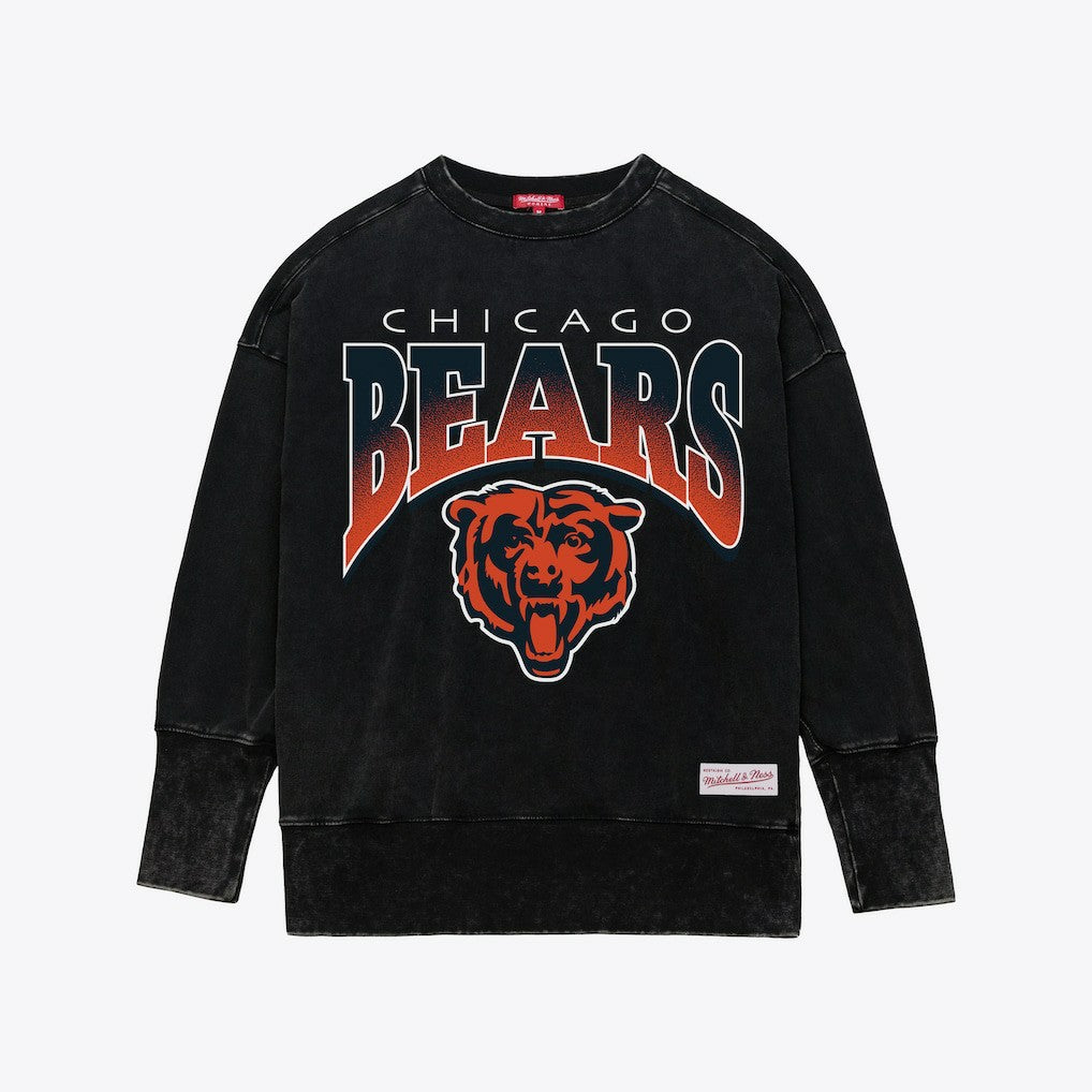 Chicago Bears Women's Delineate Mineral Wash Crewneck Sweatshirt - Black Sweatshirts