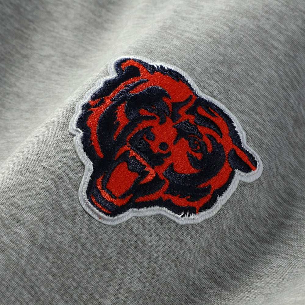 Chicago Bears Antigua Urgent Pullover Hoodie - Heather Gray/Navy Hoodies