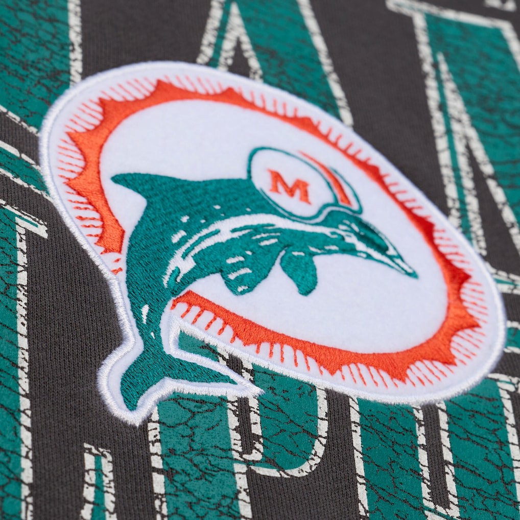 Miami Dolphins Downtown Crew Vintage Logo Sweatshirt - Black Sweatshirts