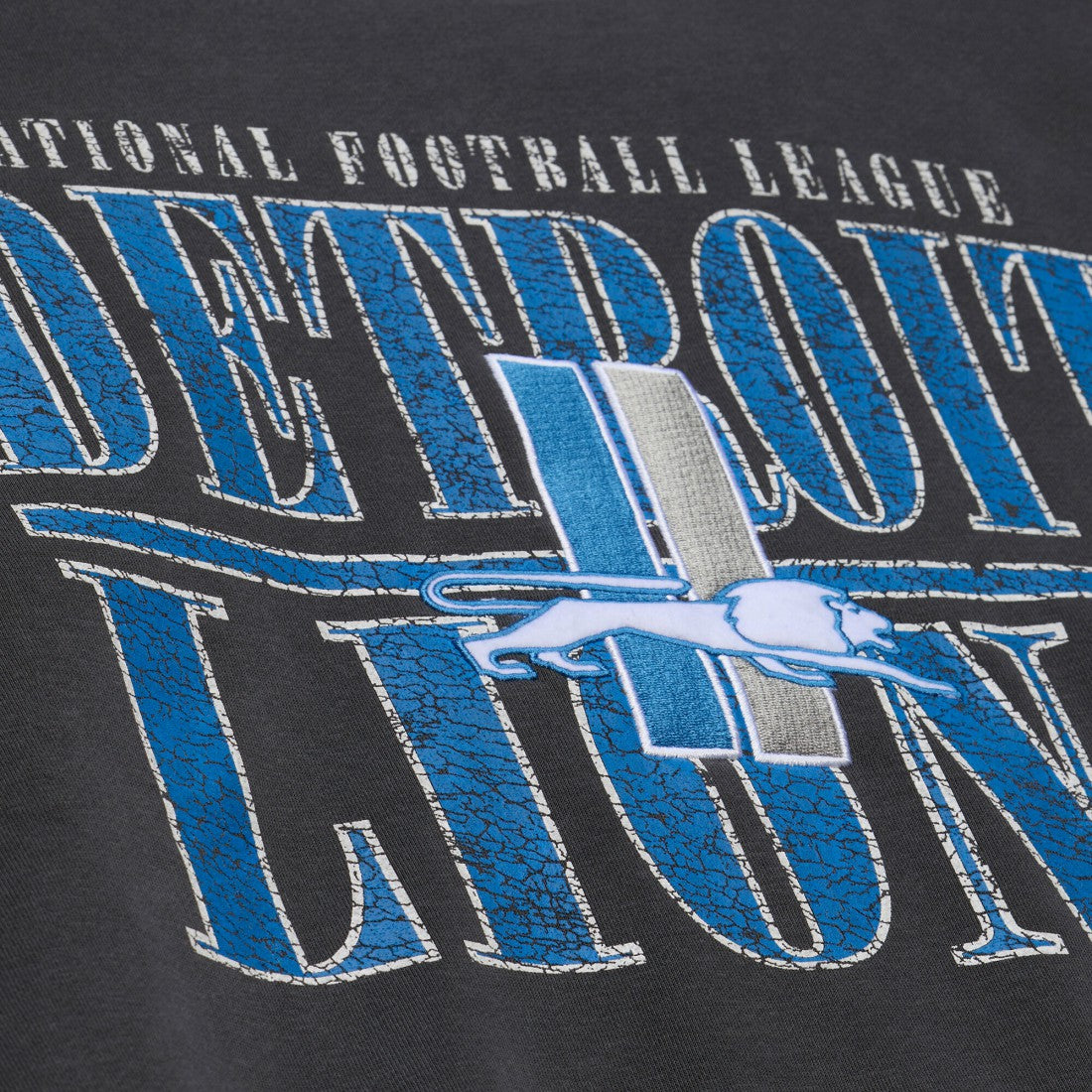 Detroit Lions Downtown Crew Vintage Logo Sweatshirt - Black Sweatshirts