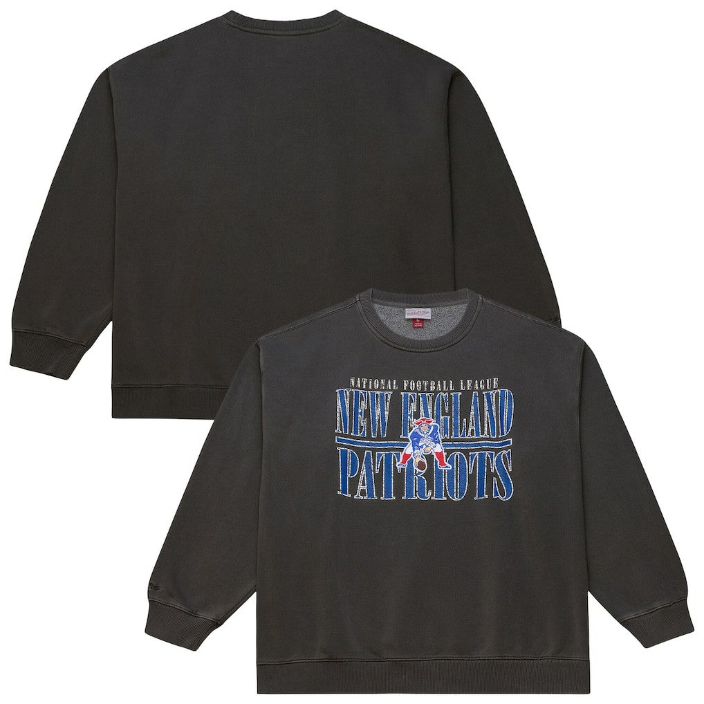 New England Patriots Downtown Crew Vintage Logo Sweatshirt - Black Sweatshirts