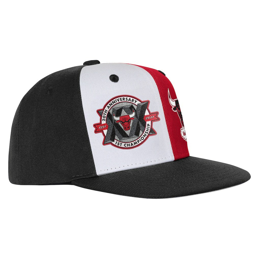Chicago Bulls Youth 20th Anniversary Duo Front Snapback Hat Black - Mitchell & Ness