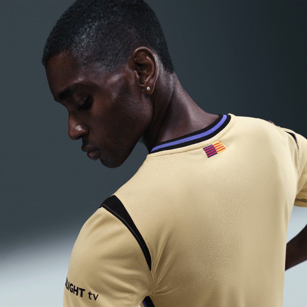 Barcelona 2025/26 Away Stadium Replica Jersey Gold - Nike on sale
