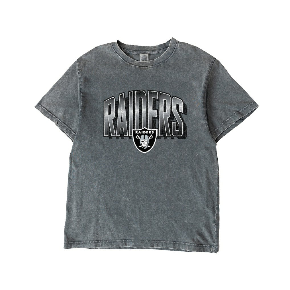 Las Vegas Raiders Gameday Couture Women's Peak Performance Oversized Snow Wash T-Shirt - Gray T-shirts