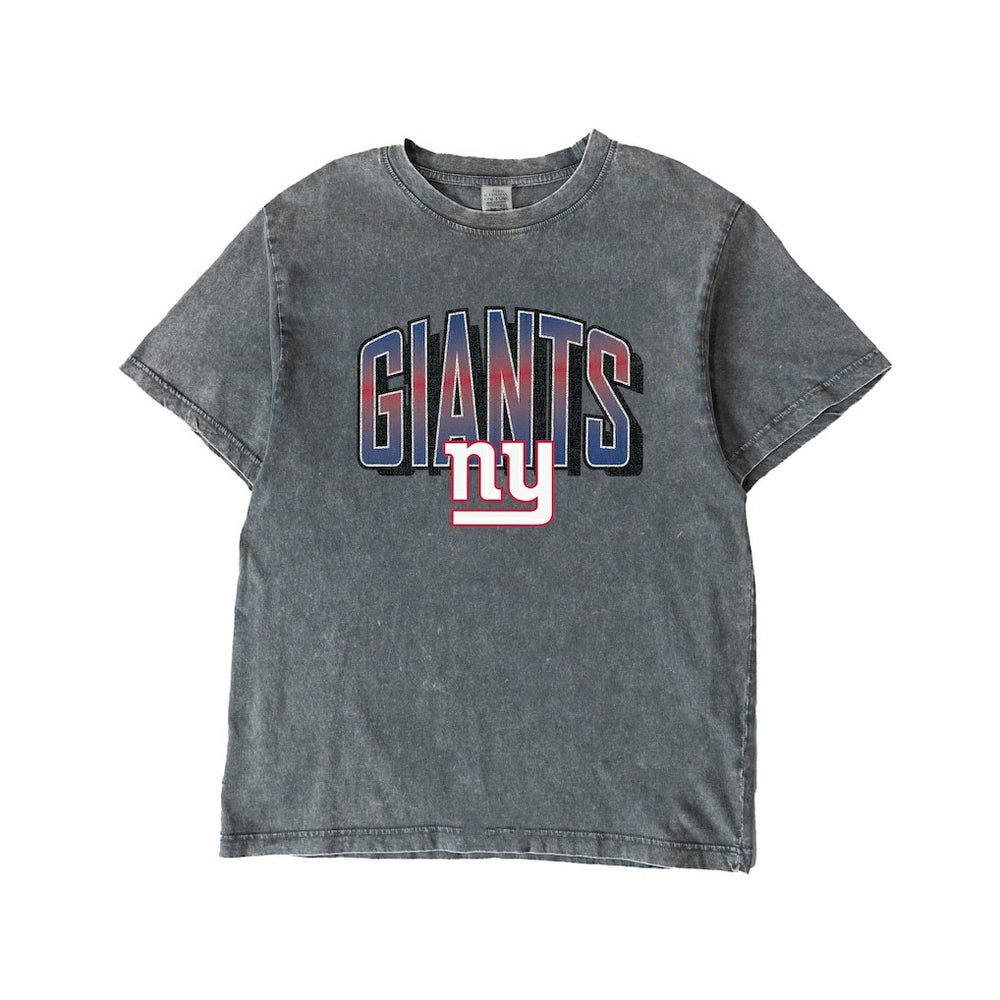 New York Giants Gameday Couture Women's Peak Performance Oversized Snow Wash T-Shirt - Gray T-shirts