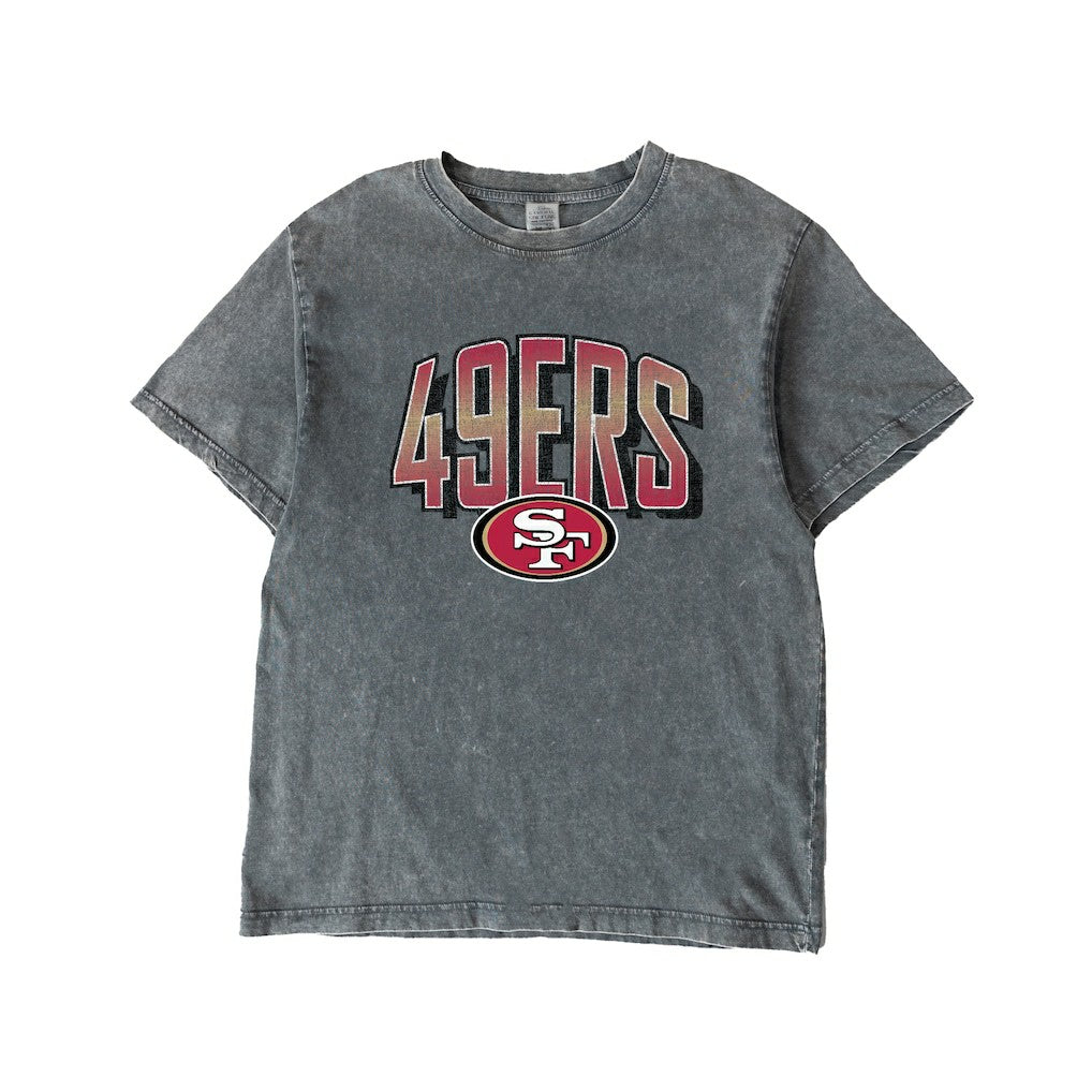 San Francisco 49ers Gameday Couture Women's Peak Performance Oversized Snow Wash T-Shirt - Gray T-shirts