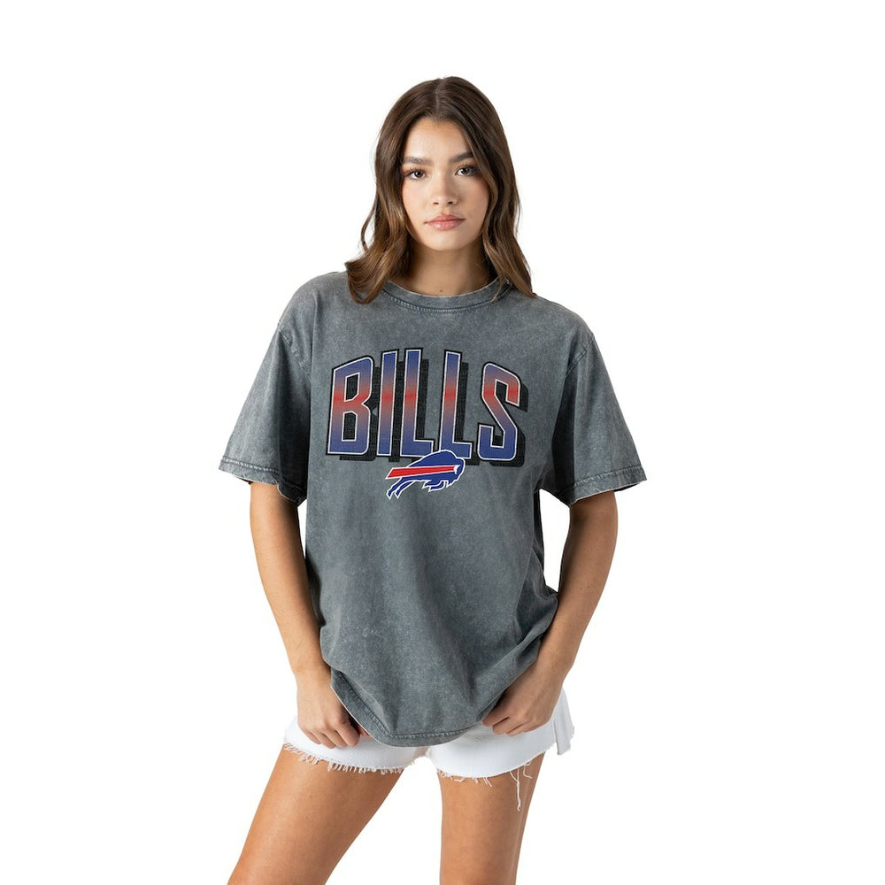 Buffalo Bills Gameday Couture Women's Peak Performance Oversized Snow Wash T-Shirt - Gray T-shirts