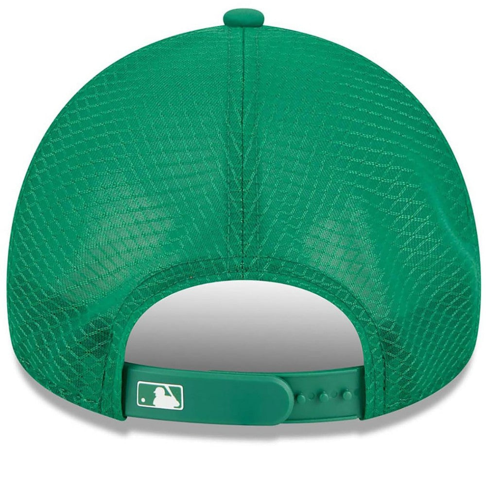Athletics New Era 2026 Batting Practice Alternate Apex 9FORTY Adjustable Hat - Kelly Green Hats