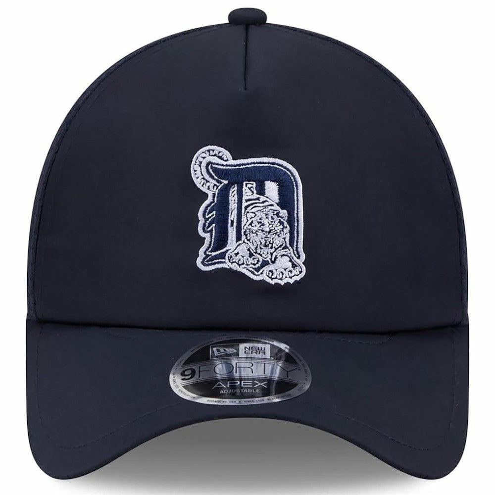 Detroit Tigers New Era 2026 Batting Practice Alternate Apex 9FORTY Adjustable Hat - Navy Hats