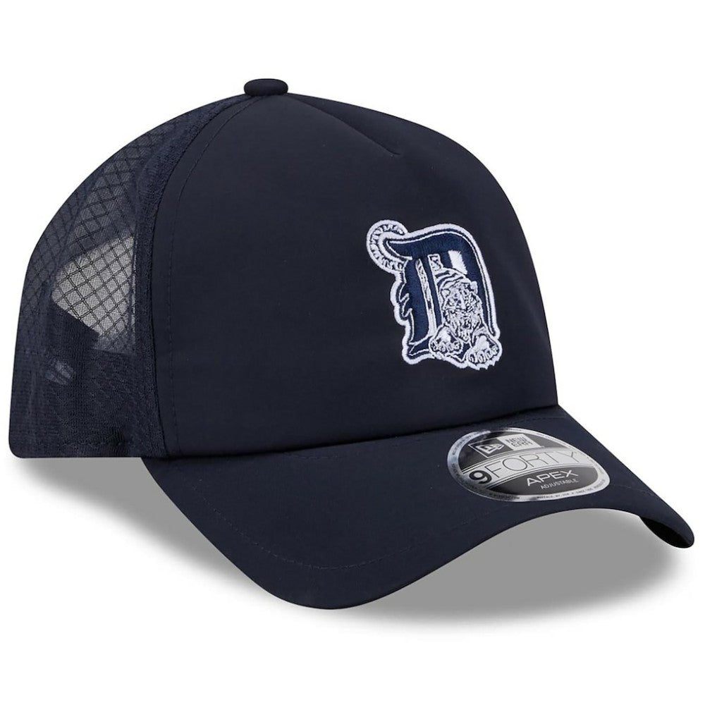 Detroit Tigers New Era 2026 Batting Practice Alternate Apex 9FORTY Adjustable Hat - Navy Hats