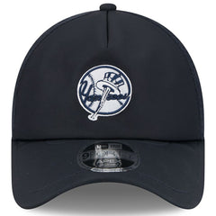 New York Yankees New Era 2026 Batting Practice Alternate Apex 9FORTY Adjustable Hat - Navy Hats