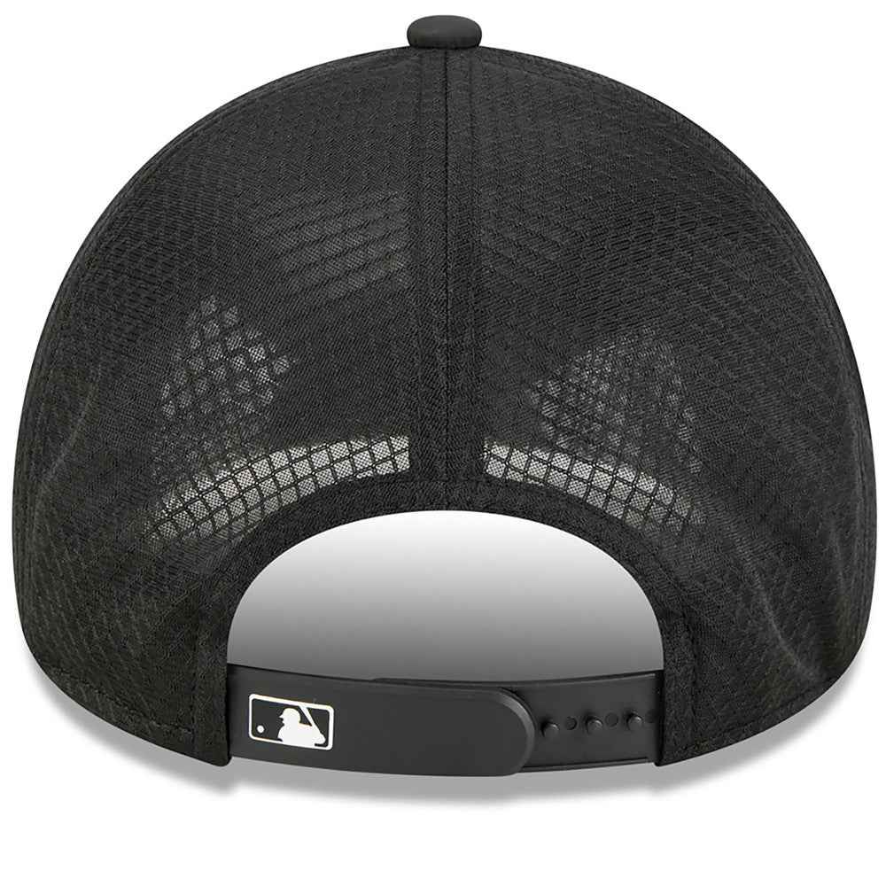Miami Marlins New Era 2026 Batting Practice Alternate Apex 9FORTY Adjustable Hat - Black Hats