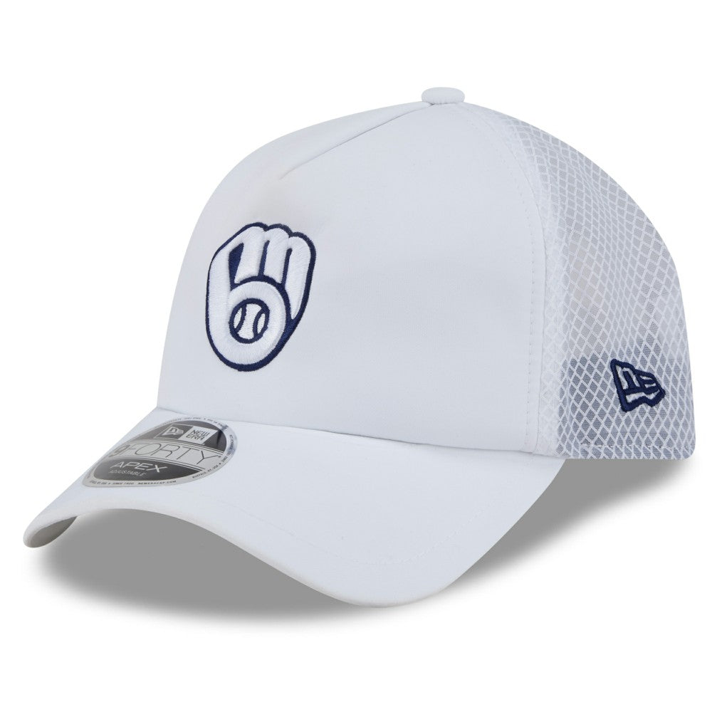 Milwaukee Brewers New Era 2026 Batting Practice Apex 9FORTY Adjustable Trucker Hat - White Hats