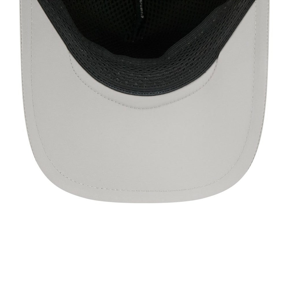 New York Yankees New Era 2026 Batting Practice Apex 9FORTY Adjustable Trucker Hat - Gray Hats