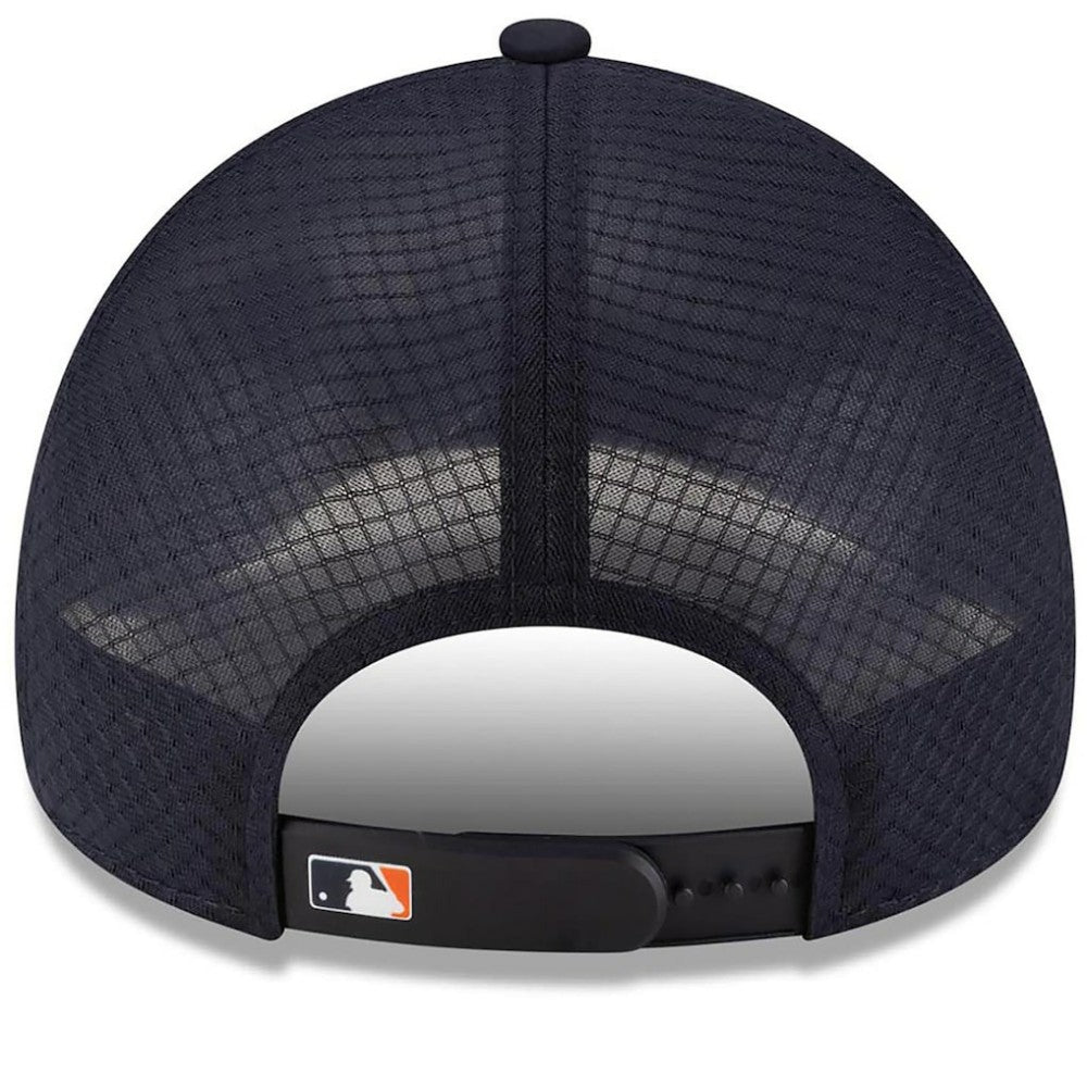 Detroit Tigers New Era 2026 Batting Practice Apex 9FORTY Adjustable Trucker Hat - Navy Hats