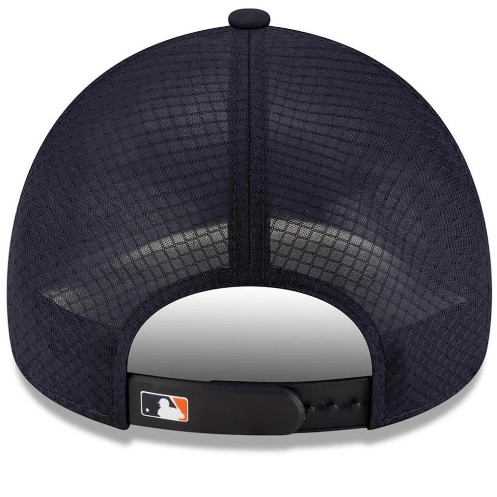 Houston Astros New Era 2026 Batting Practice Apex 9FORTY Adjustable Trucker Hat - Navy Hats