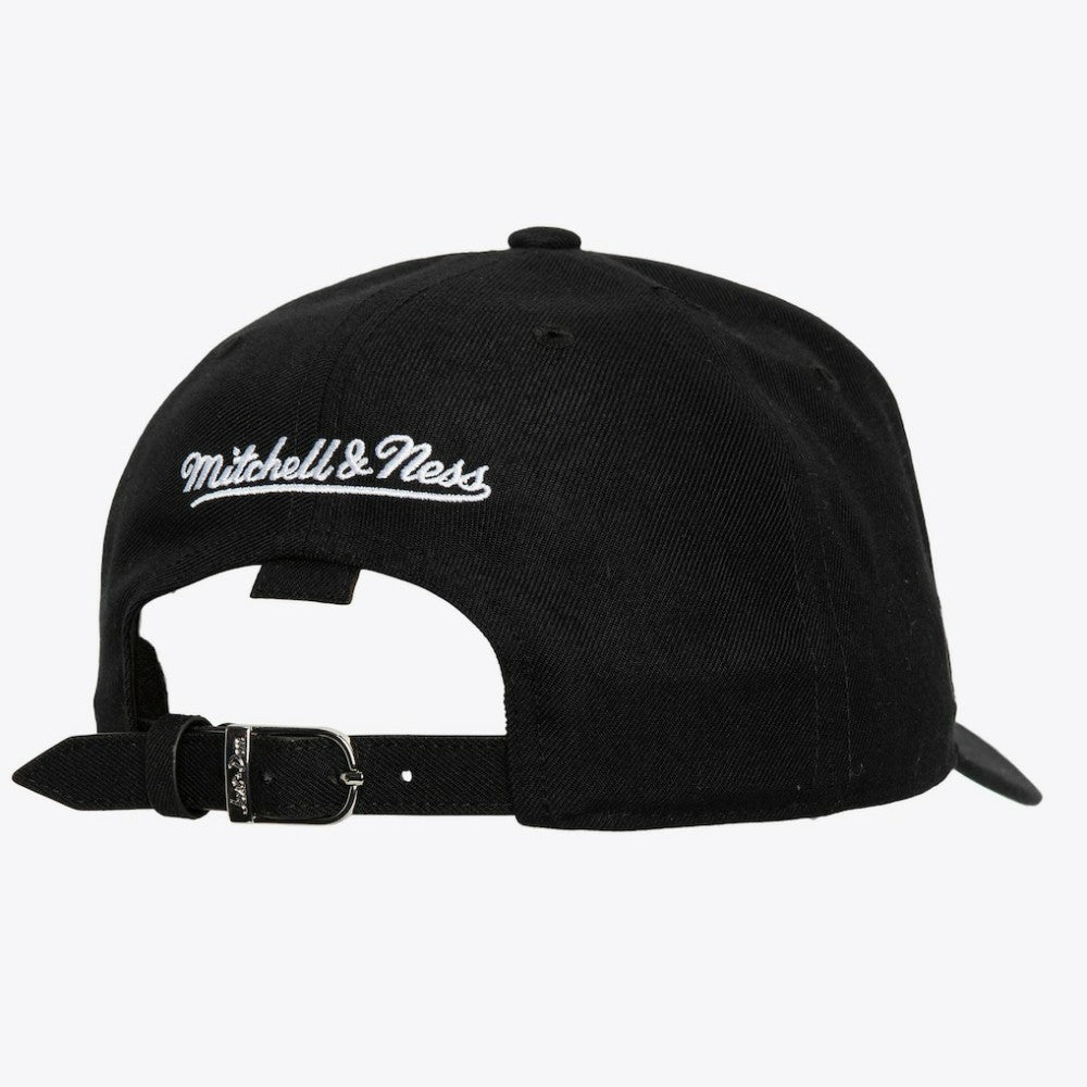 Los Angeles Kings Mitchell & Ness x Just Don Wave Script Pro Strapback Hat - Black | US 203159321
