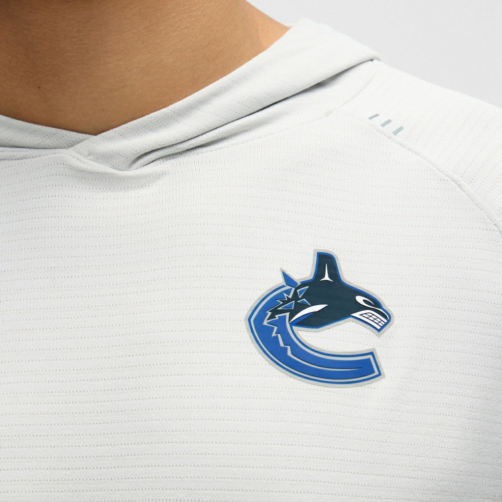 Vancouver Canucks lululemon License to Train Hoodie - Vapor | US 203169974