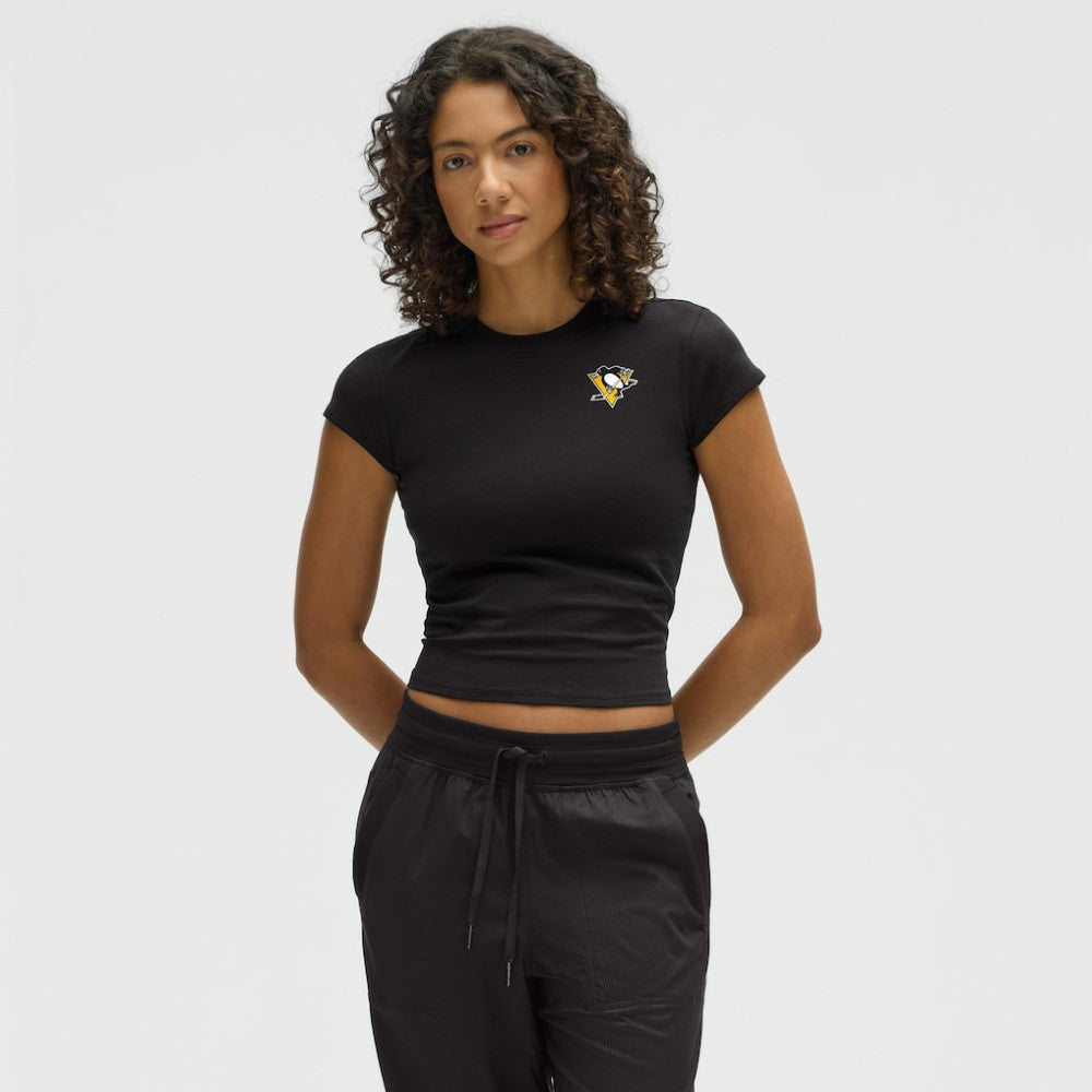 Pittsburgh Penguins lululemon Women's Baby T-Shirt - Black | US 203170014