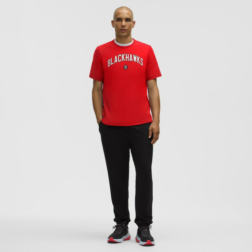 Chicago Blackhawks lululemon Organic Cotton Classic-Fit T-Shirt - True Red | US 203170060