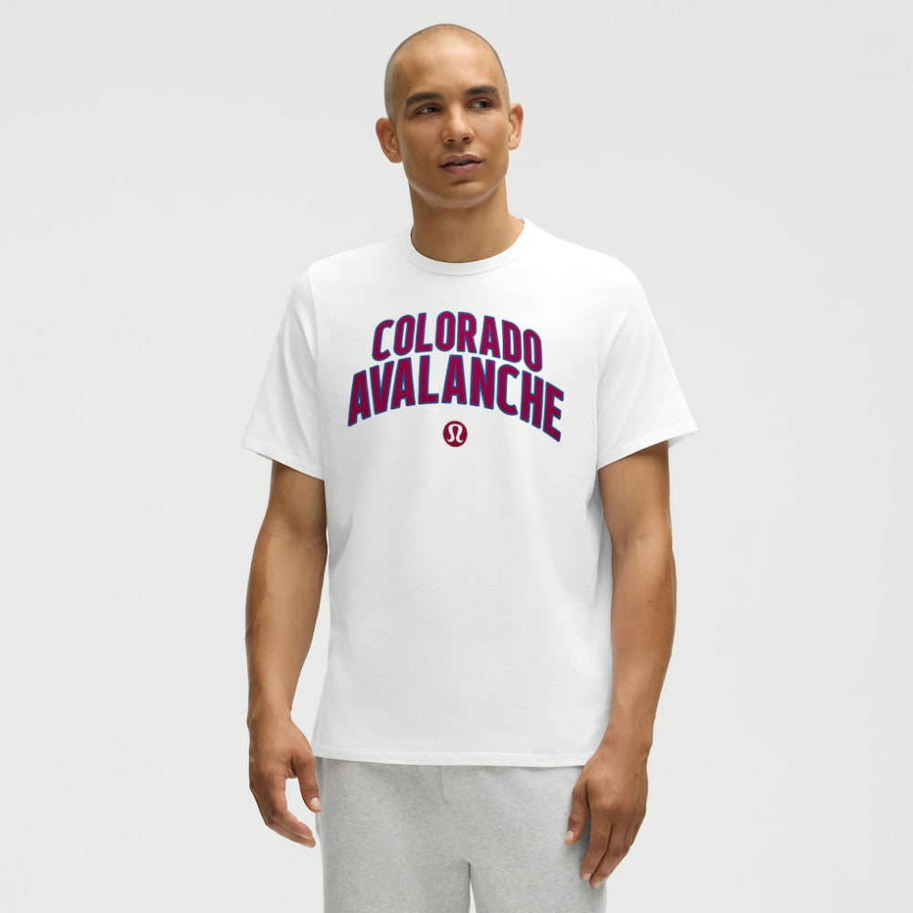 Colorado Avalanche lululemon Organic Cotton Classic-Fit T-Shirt - White | US 203170067
