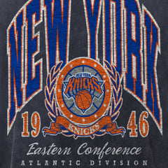 New York Knicks Sport Classics Mineral Washed T-Shirt Black - New Era