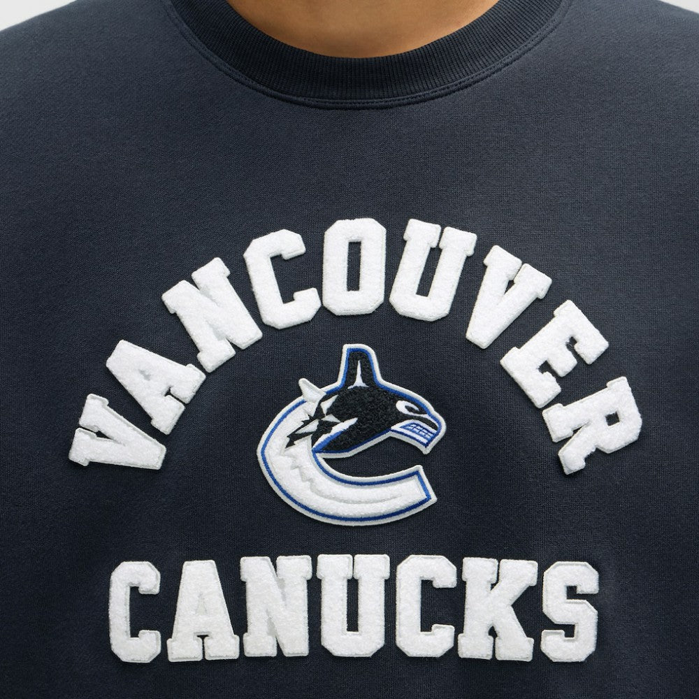 Vancouver Canucks lululemon Steady State Crew - True Navy | US 203175642