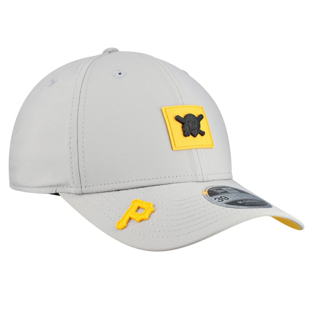 Pittsburgh Pirates New Era 2026 Clubhouse Alternate 39THIRTY Flex Hat - Gray Hats