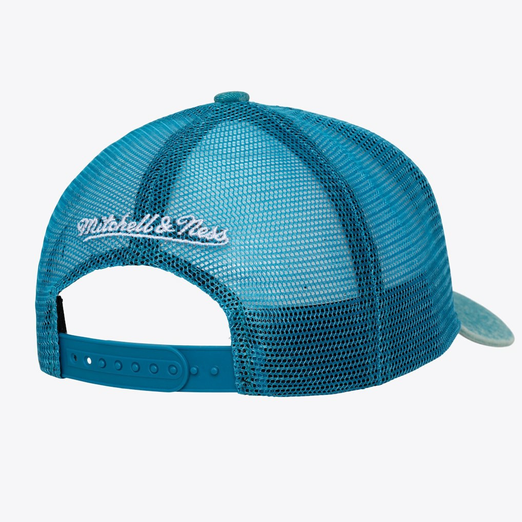 Charlotte Hornets Gameday Snow Wash Adjustable Trucker Hat Teal - Mitchell & Ness