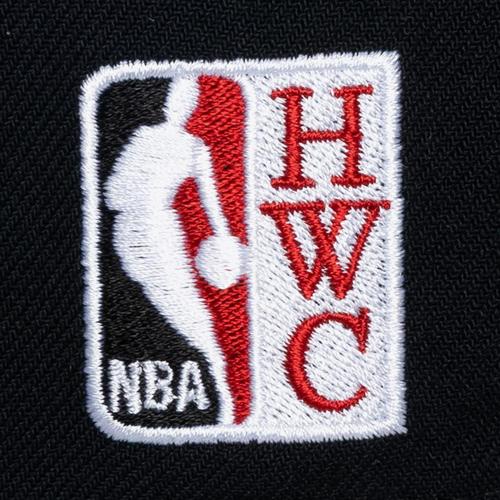 Chicago Bulls Hardwood Classics Legendary Away Pro-Pinch Adjustable Hat White - Mitchell & Ness