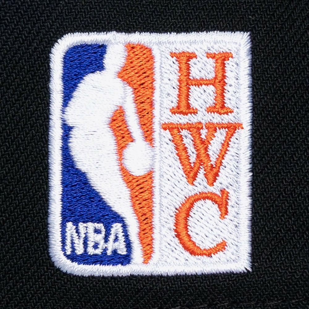 New York Knicks Legendary Home Pro Pinch Snapback Hat Blue - Mitchell & Ness