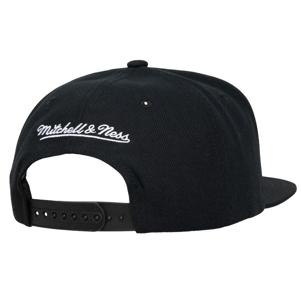 Boston Bruins Mitchell & Ness Legendary Away Snapback Hat - Gold | US 203263567
