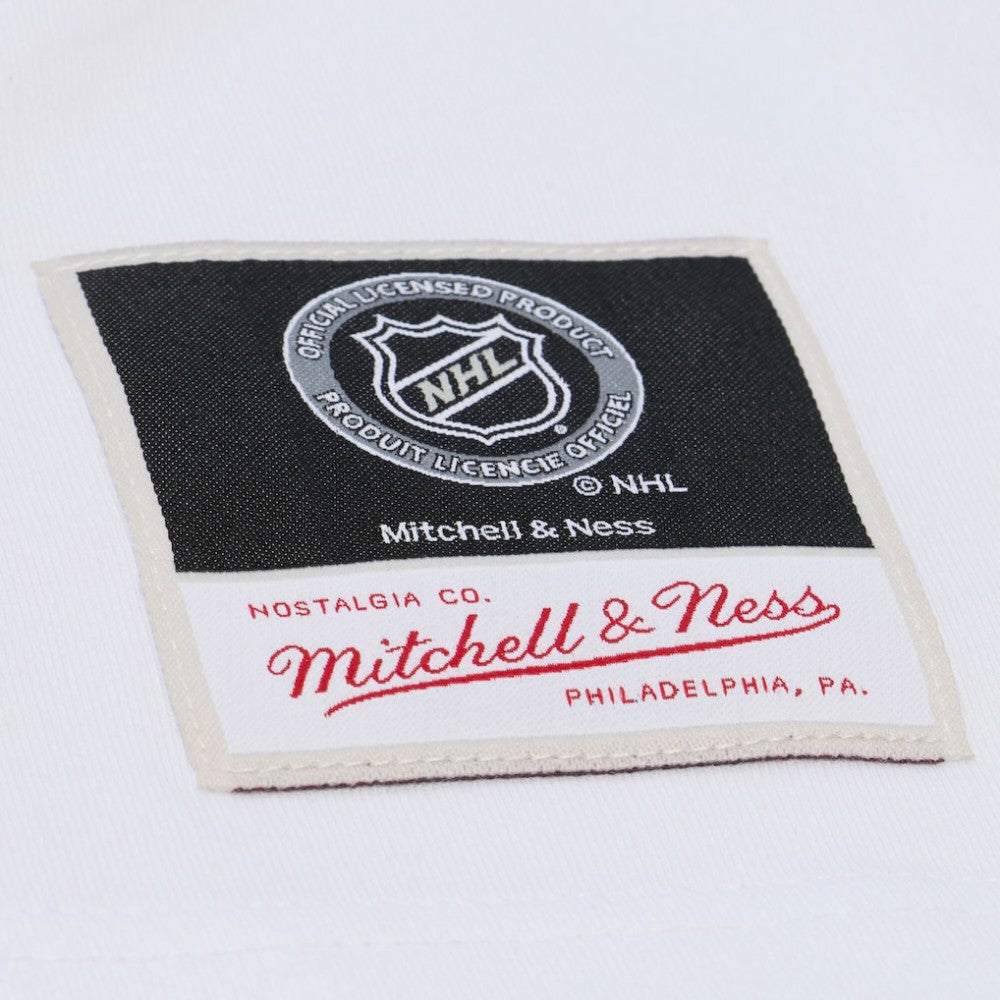 Tampa Bay Lightning Mitchell & Ness Arctic T-Shirt- White | US 203265823