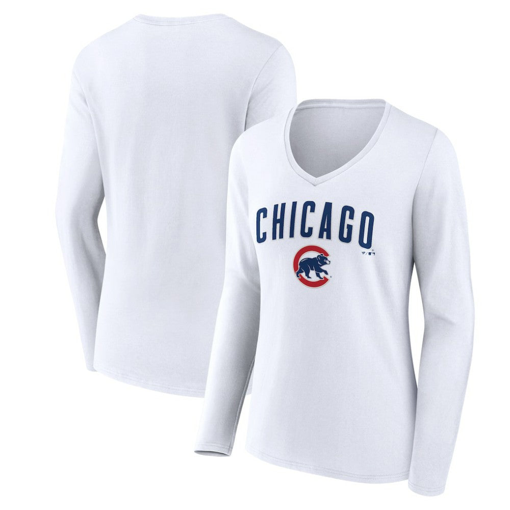 Chicago Cubs Women's Team Lockup Long Sleeve V-Neck T-Shirt - White T-shirts