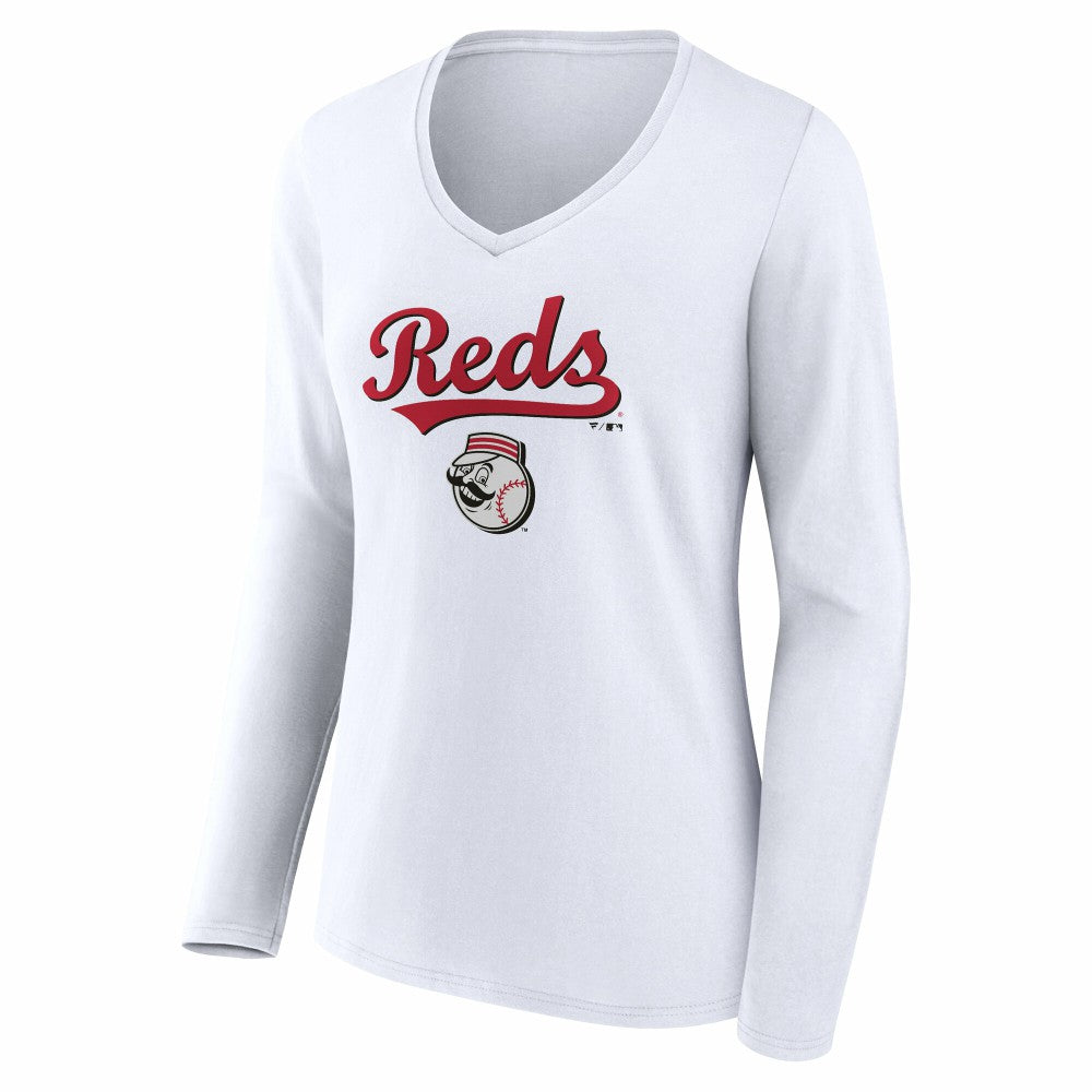 Cincinnati Reds Women's Team Lockup Long Sleeve V-Neck T-Shirt - White T-shirts