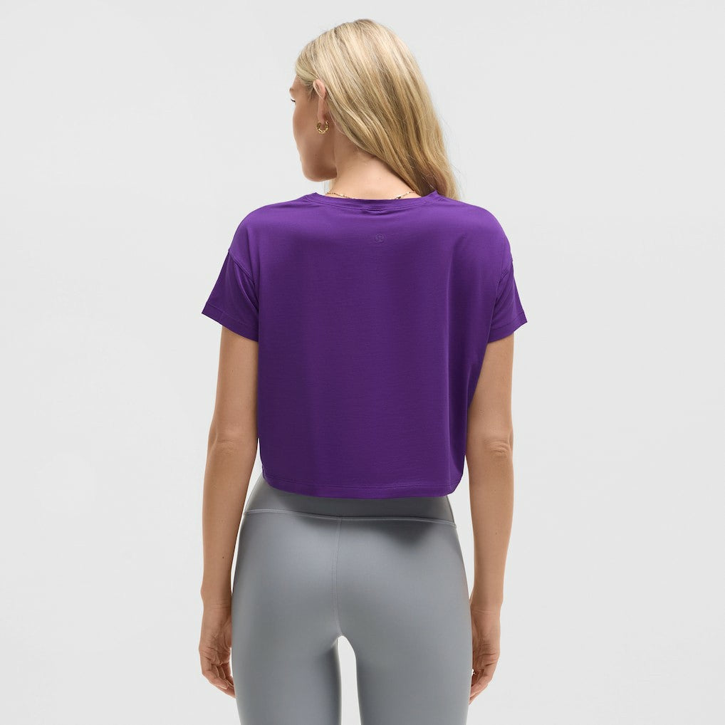 Minnesota Vikings lululemon Women's Cates T-Shirt - College Purple T-shirts