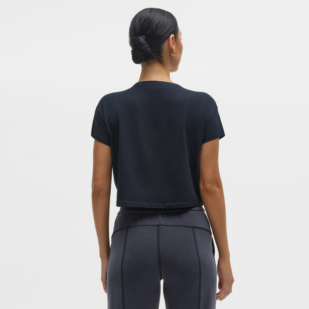 New England Patriots lululemon Women's Cates T-Shirt - True Navy T-shirts