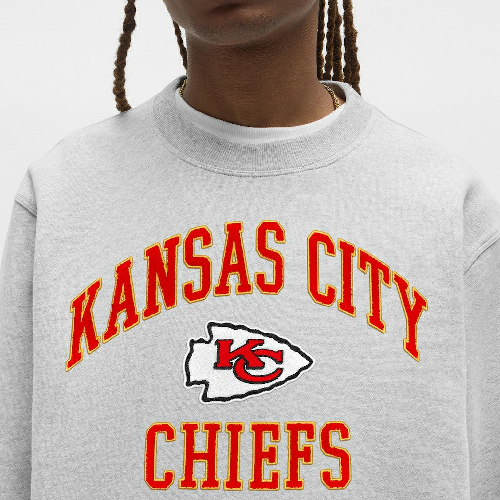 Kansas City Chiefs lululemon Steady State Sweatshirt - Heathered Silver Drop Sweatshirts