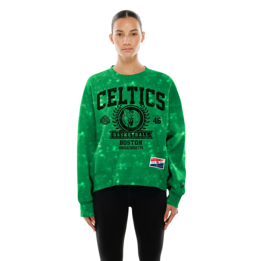 Boston Celtics Women's Throwback Collection Mineral Wash Crewneck Sweatshirt Kelly Green - New Era