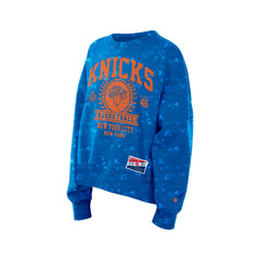 New York Knicks Women's Throwback Collection Mineral Wash Crewneck Sweatshirt Blue - New Era