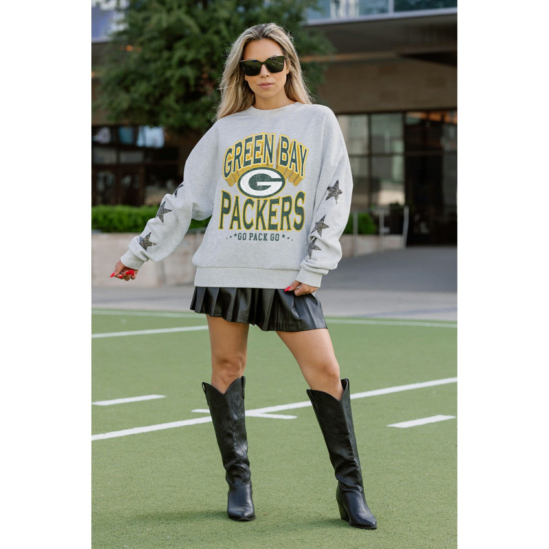 Green Bay Packers Gameday Couture Women's Resilience Relaxed Rhinestone Pullover Sweatshirt - Ash Pullover